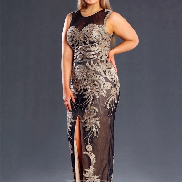 ✨HOST PICK✨ Jadore Gold Lace Mesh Formal Gown - Picture 9 of 9